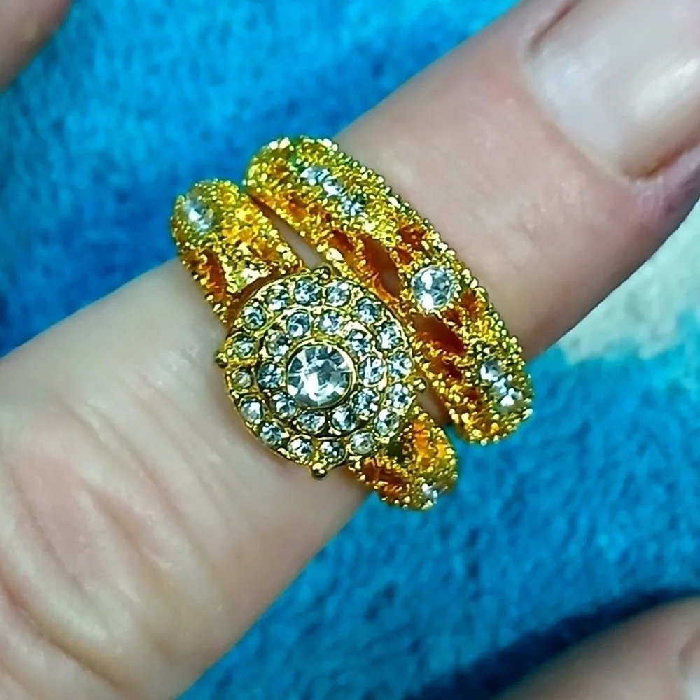 Goldtone cubic zirconia wedding engagement set new size 6.5